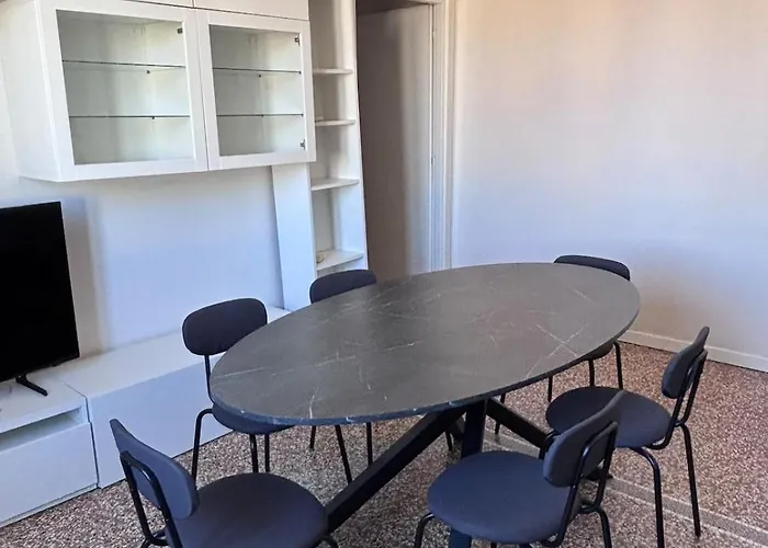 Apartment Elle Pyramid 1 Rome