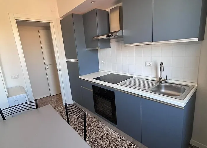 Apartment Elle Pyramid 1 *
